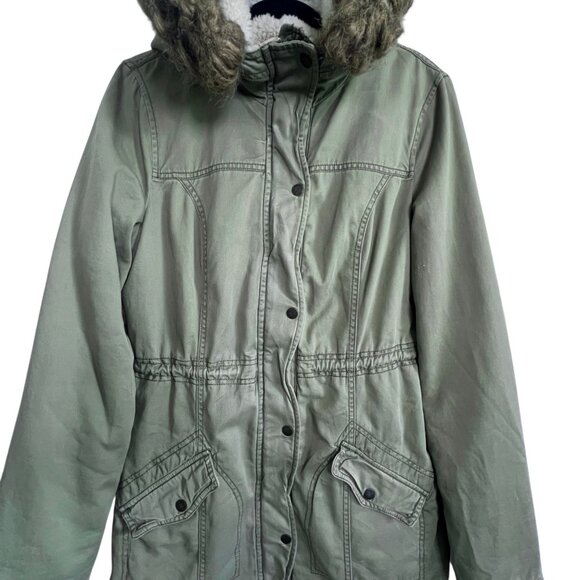 Hollister Faux Fur Hood Parka Coat Womens Sz L Olive Green Cozycore Winter - Picture 1 of 13